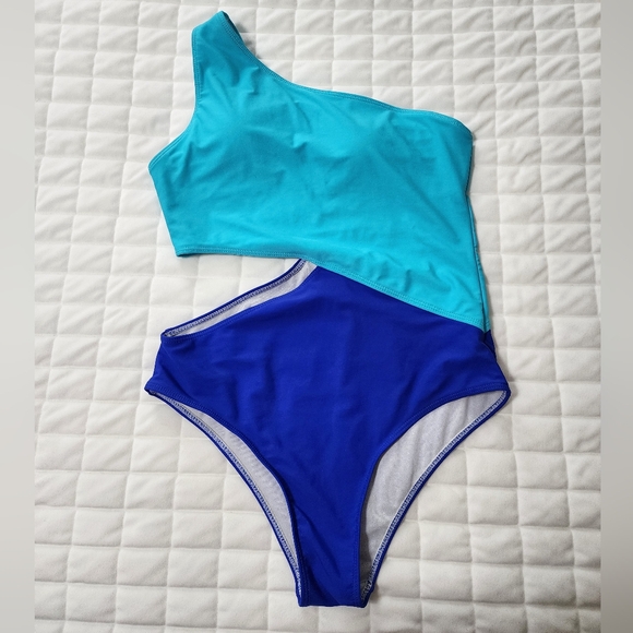 SweatyRocks One Shoulder Cut Out One Piece Swimsuit Size Large Two Tone Blue - Picture 1 of 5